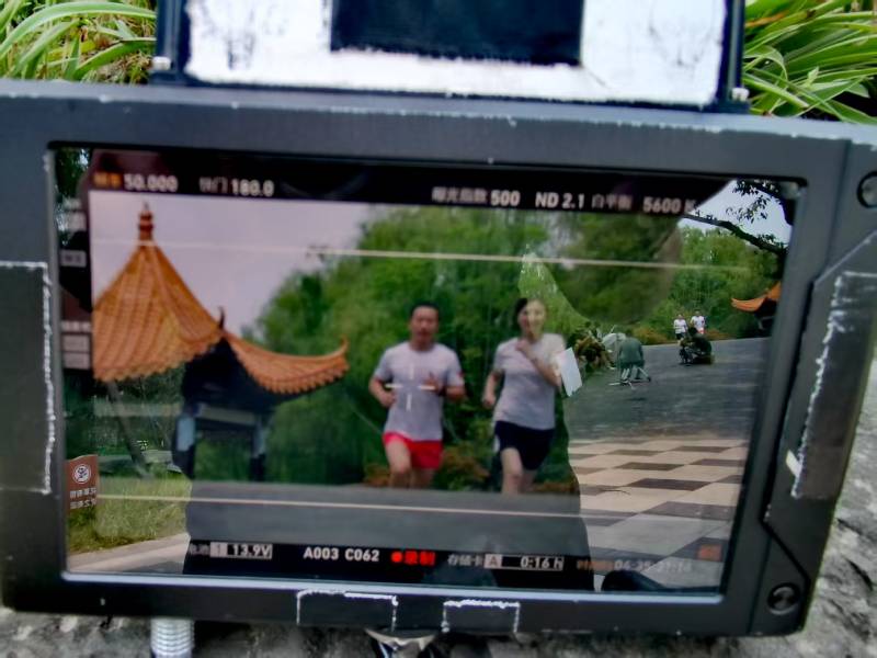 聚焦鸡冠区产品视频拍摄，用镜头为产品打造专属视觉名片