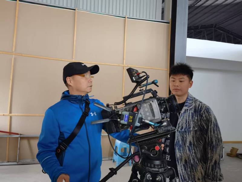 深耕鸡冠区电商产品视频拍摄制作，铸就爆款产品